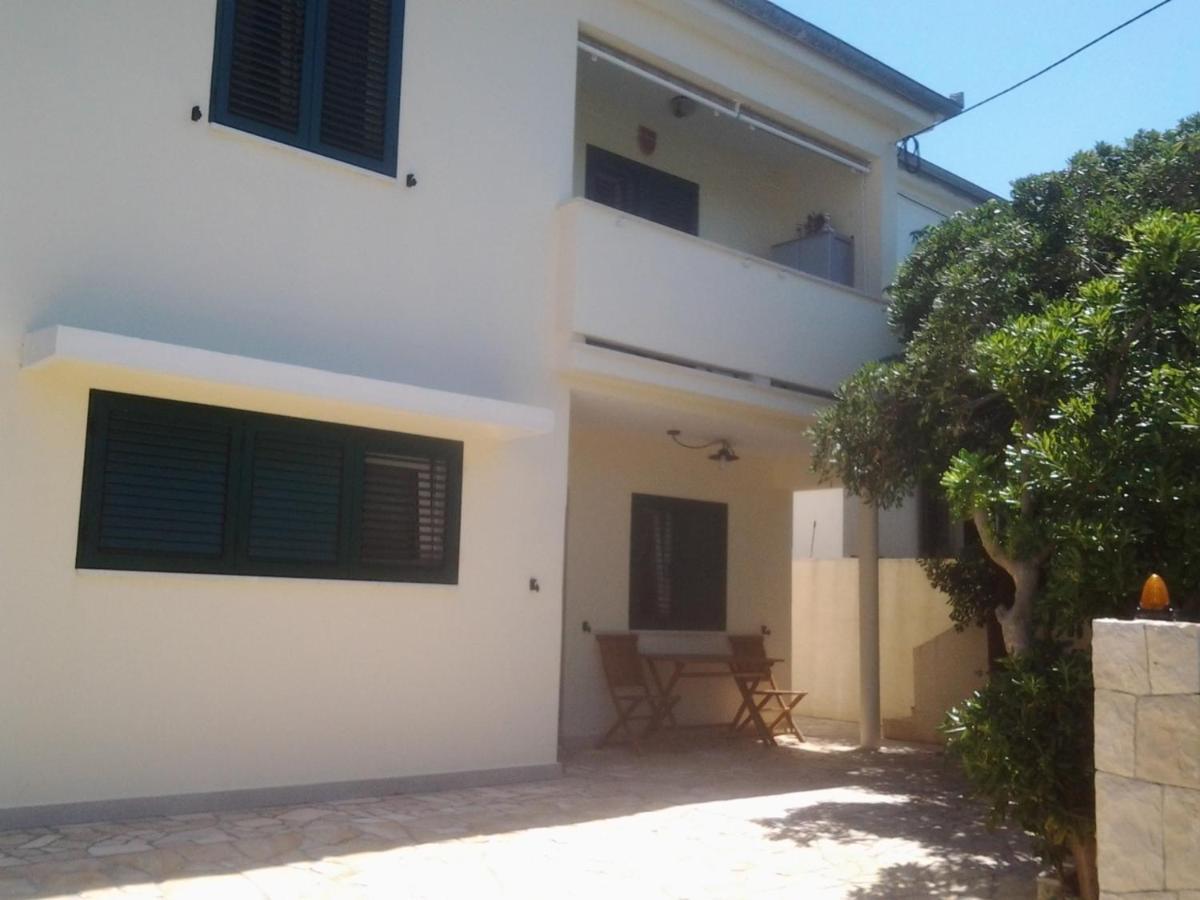 Apartments By The Sea Vinjerac, Zadar - 13811 Posedarje Esterno foto