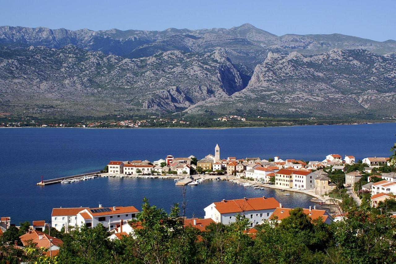 Apartments By The Sea Vinjerac, Zadar - 13811 Posedarje Esterno foto
